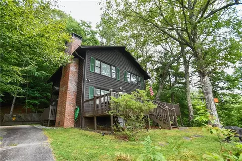 1546 Black Branch Rd, Rabun Gap, GA 30568