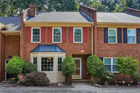 3116 Corner Oak Dr, Peachtree Corners, GA 30071