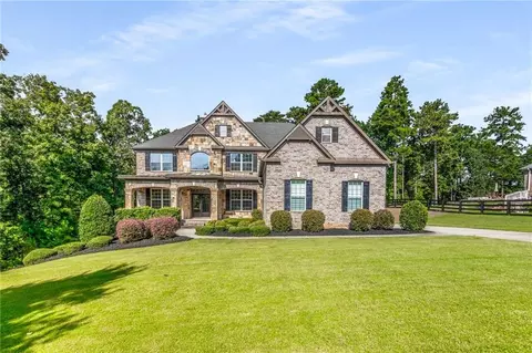 1606 Heritage Pass, Milton, GA 30004