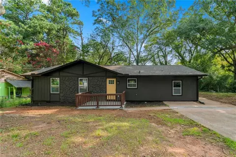 1726 W Austin Rd, Decatur, GA 30032