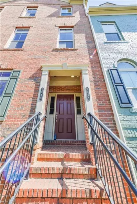 6448 Chariot St, Atlanta, GA 30328