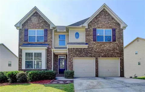 3462 Fallen Oak Dr, Buford, GA 30519