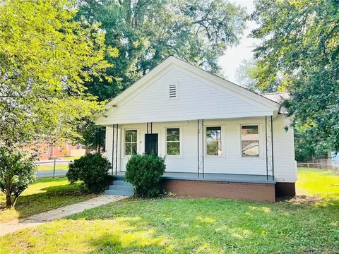 36 Ohio St, Cartersville, GA 30120