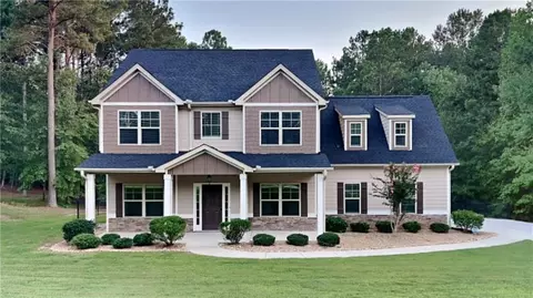 102 Bantry Park Dr, Newnan, GA 30263