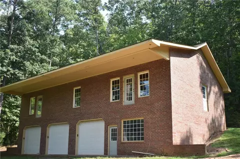 214 Bates Rd SE # -a, Cartersville, GA 30120
