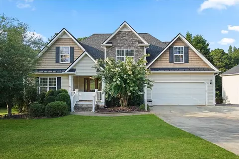 53 Lasalle Ln, Douglasville, GA 30134