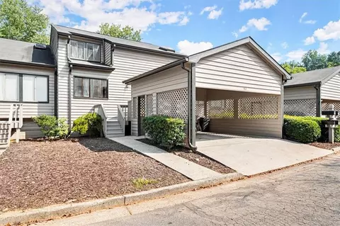 512 Gardenia Ln, Marietta, GA 30068
