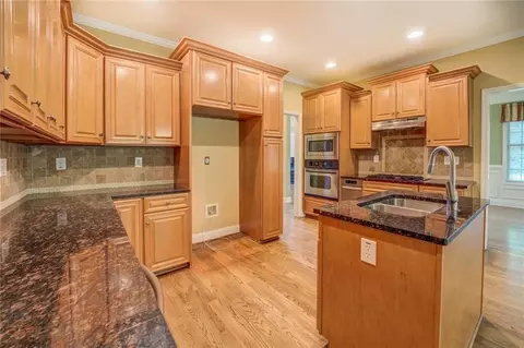 9134 Golfview Cir, Covington, GA 30014 photo 10