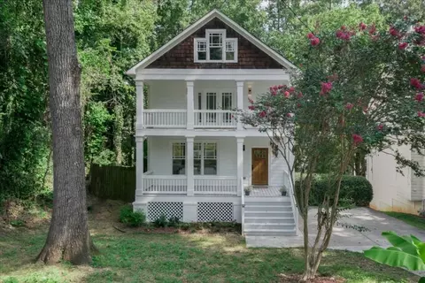 2780 White Oak Dr, Decatur, GA 30032
