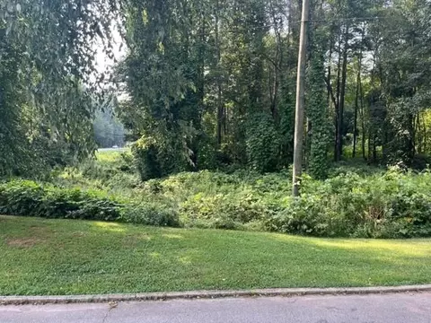 20 Brookside Dr, Villa Rica, GA 30180