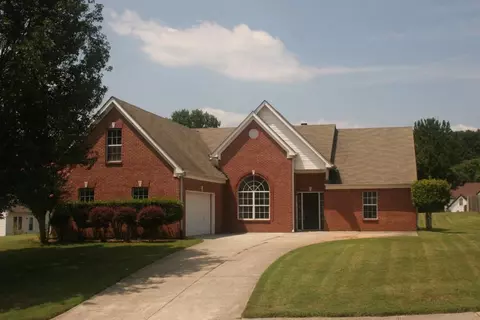 1180 Amhearst Oaks Dr, Lawrenceville, GA 30043