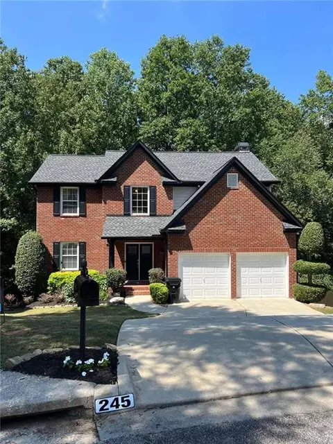 245 Courtland Oaks Dr, Marietta, GA 30060
