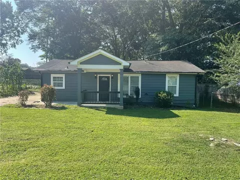 369 Floyd St SE, Smyrna, GA 30082