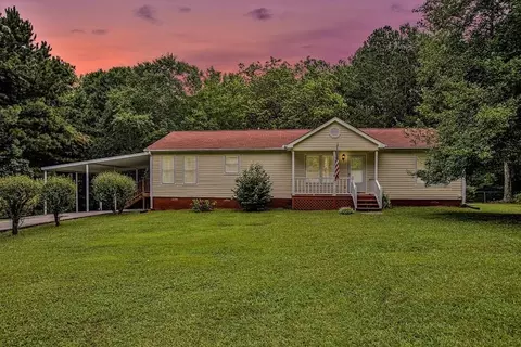 35 Mimosa Rd, Carrollton, GA 30116