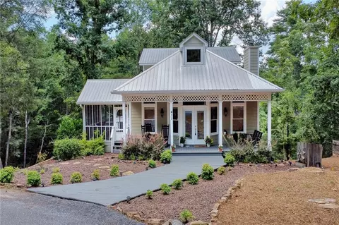 411 Old Deer Path Way, Cleveland, GA 30528
