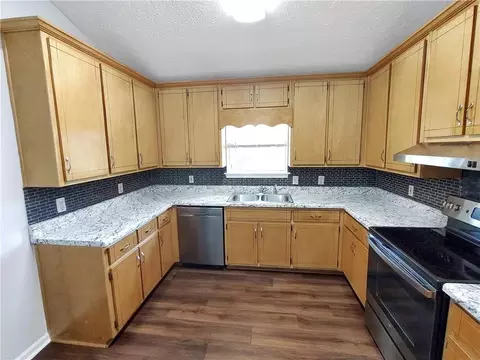 40 Chestnut Dr, Covington, GA 30016 photo 10