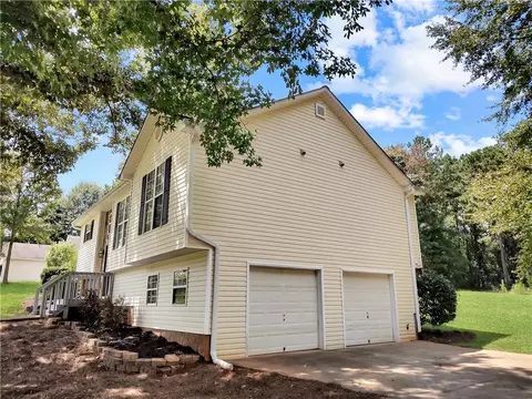40 Chestnut Dr, Covington, GA 30016 photo 5