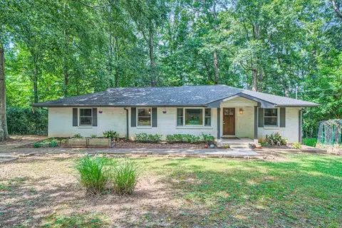 976 Milam Cir, Clarkston, GA 30021