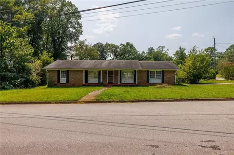 3759 Stanford Cir, Decatur, GA 30034
