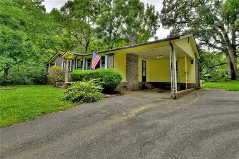 9324 Chatsworth Hwy, Ellijay, GA 30540