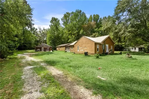 825 Holders Siding Rd, Jefferson, GA 30549