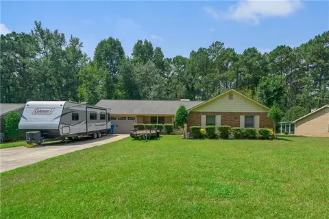 1047 Plantation Blvd SE, Conyers, GA 30094