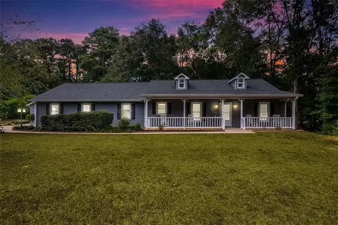 265 Pine Tree Ln, Mcdonough, GA 30252