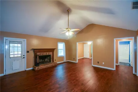 265 Pine Tree Ln, Mcdonough, GA 30252 photo 3