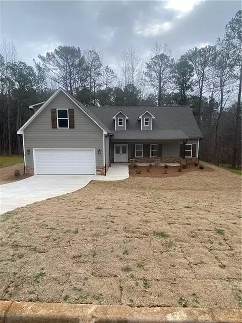 65 Hammock Dr, Covington, GA 30016