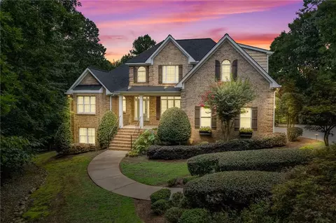 154 Darwish Dr, Mcdonough, GA 30252