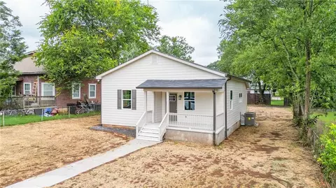5 Puritan St, Cartersville, GA 30120