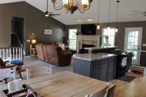 335 Spring Dale Ln, Dallas, GA 30157