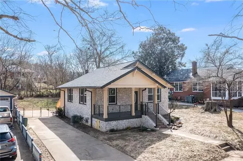 11 6th St, Gainesville, GA 30504