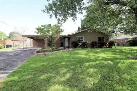 206 Longmeadow Dr NW, Rome, GA 30165