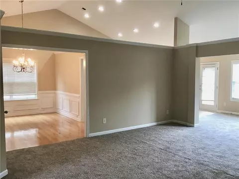1052 S Creek Dr, Villa Rica, GA 30180