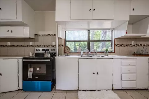 95 Anderson Dr, Hampton, GA 30228 photo 8