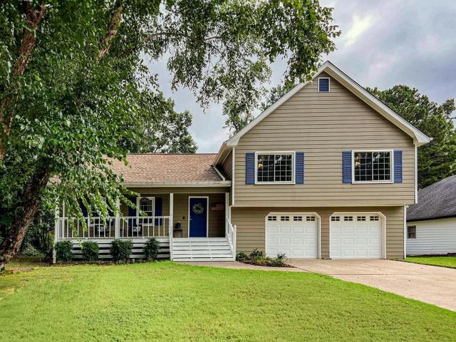 761 Simmons Mine Cir, Sugar Hill, GA 30518