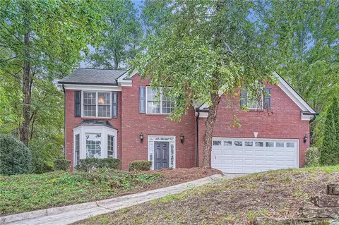 2120 Sweetbirch Trl, Lawrenceville, GA 30044