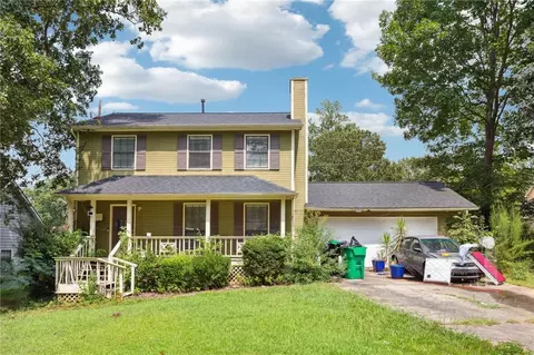 5720 Boggs Dr, Stone Mountain, GA 30087