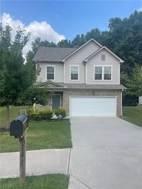 141 Avonwood Cir, Locust Grove, GA 30248