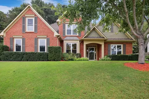 3677 Blackgold Dr, Buford, GA 30519