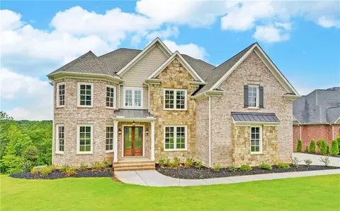 3180 Glastonbury Ln, Suwanee, GA 30024