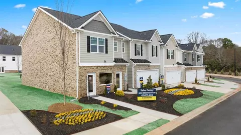 104 Hampton Cir #3, Mcdonough, GA 30253