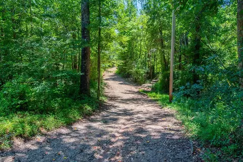 550 Rock Forge Ct, Jefferson, GA 30549