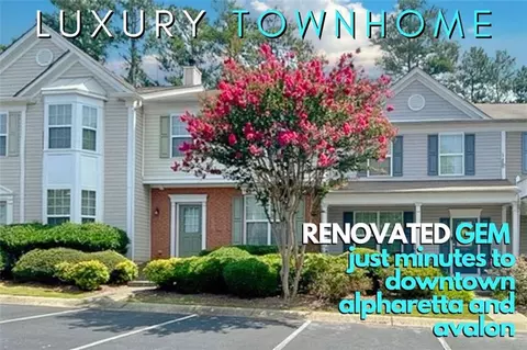 908 Prestwyck Ct, Alpharetta, GA 30004
