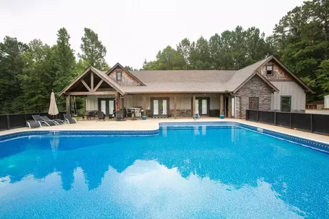 9395 Us Highway 78, Bremen, GA 30110
