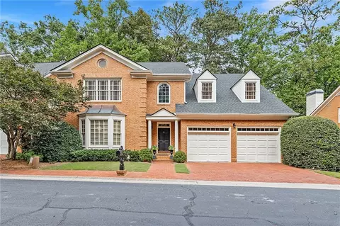 444 Ivy Park Ln, Atlanta, GA 30342