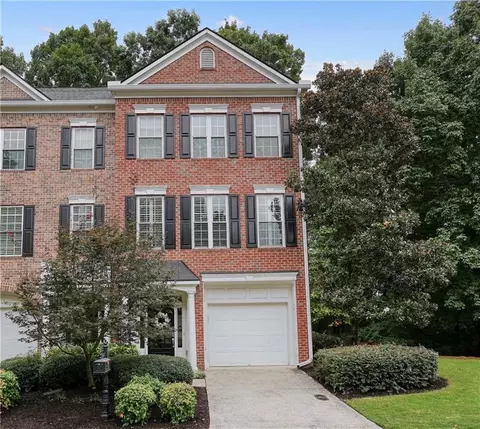 3312 Waters Edge Trl, Roswell, GA 30075