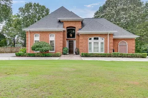 2555 Ginger Dr, Buford, GA 30519