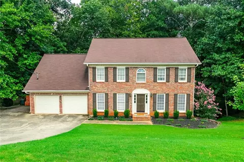 3354 Floral Ct, Suwanee, GA 30024